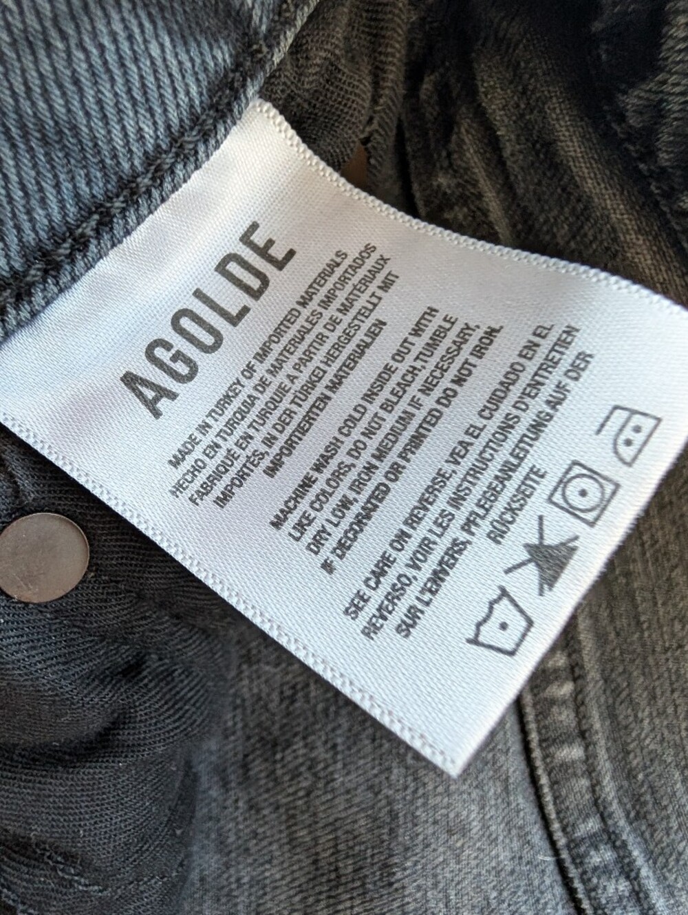 AGOLDE Toni Jean in Washed Black - Picture 11 of 12